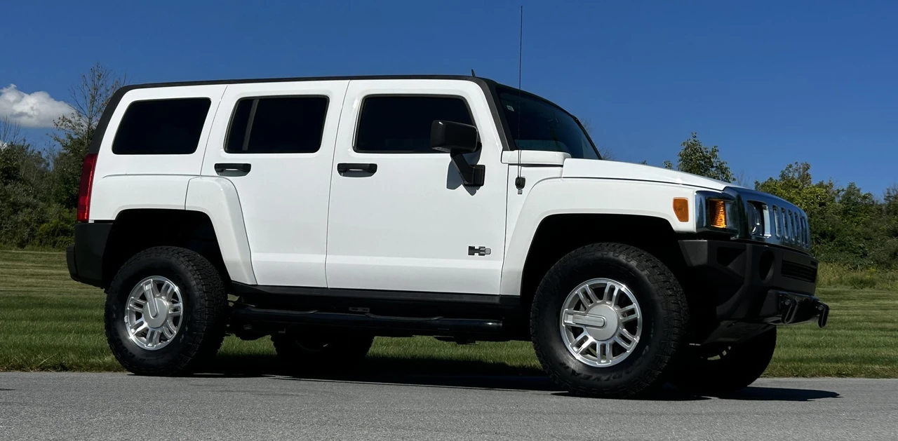 2007 Hummer Hummer H3 - Image 2 of 31