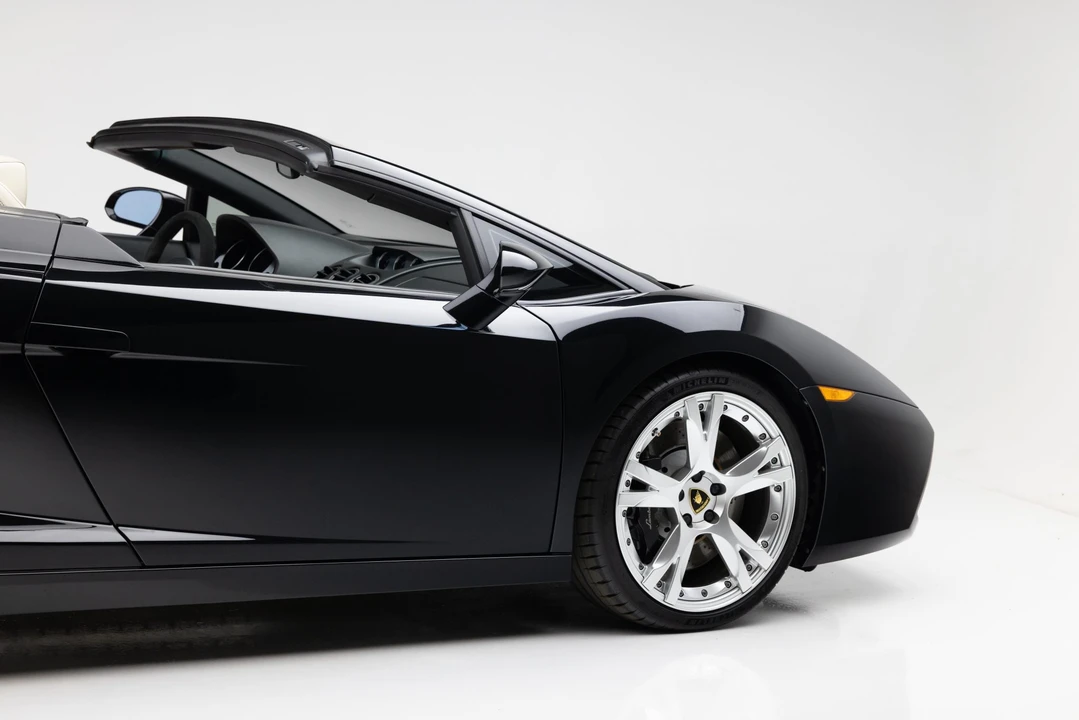 2007 Lamborghini Gallardo - Image 22 of 31