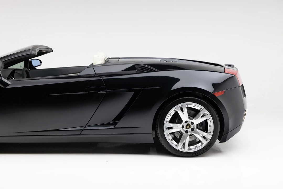 2007 Lamborghini Gallardo - Image 29 of 31