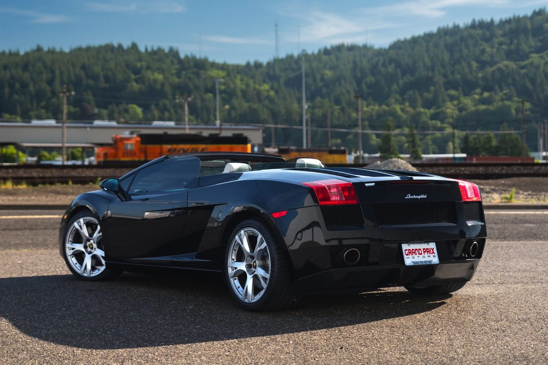 2007 Lamborghini Gallardo - Image 20 of 31