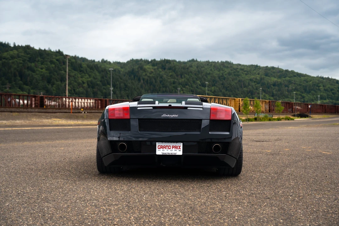 2007 Lamborghini Gallardo - Image 14 of 31