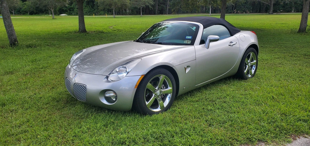 2007 Pontiac Solstice - Image 3 of 31