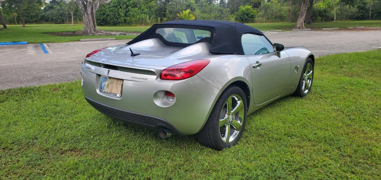 2007 Pontiac Solstice - Image 13 of 31