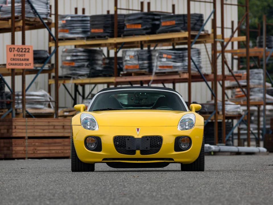 2007 Pontiac Solstice GXP - Image 15 of 31
