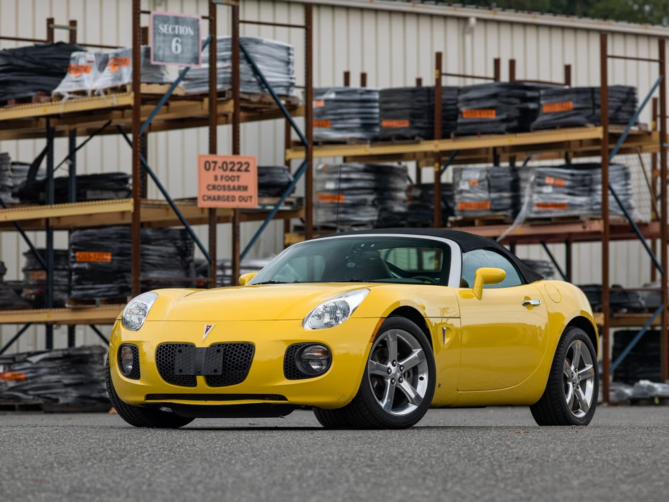 2007 Pontiac Solstice GXP - Image 18 of 31