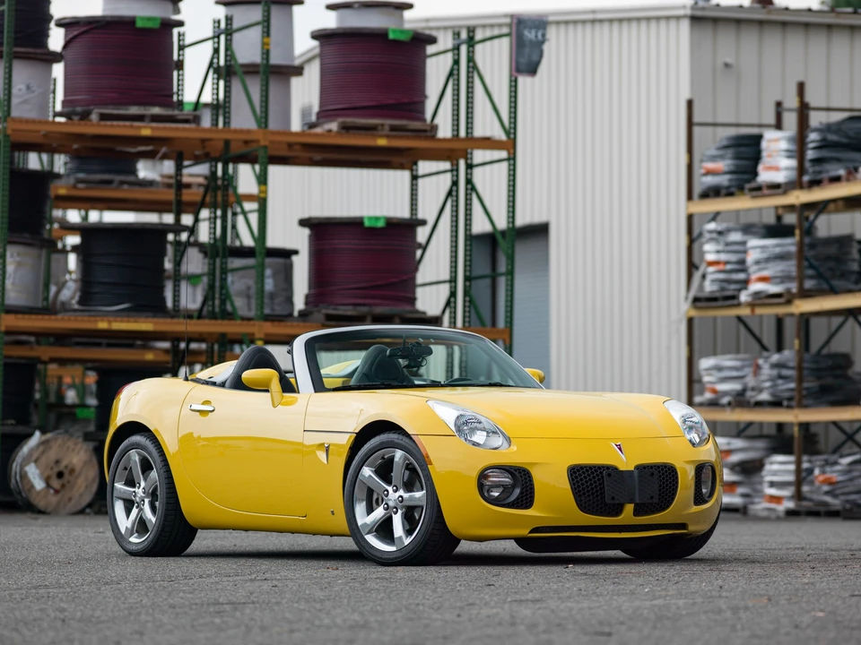 2007 Pontiac Solstice GXP - Image 3 of 31
