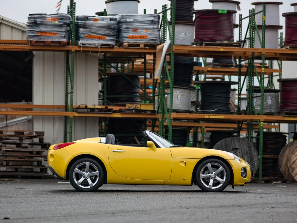 2007 Pontiac Solstice GXP - Image 12 of 31