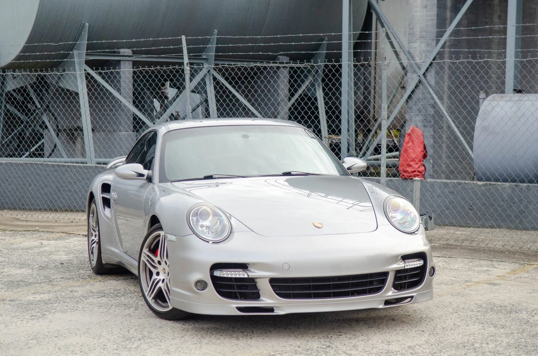 2007 Porsche 997 Turbo - Image 14 of 31