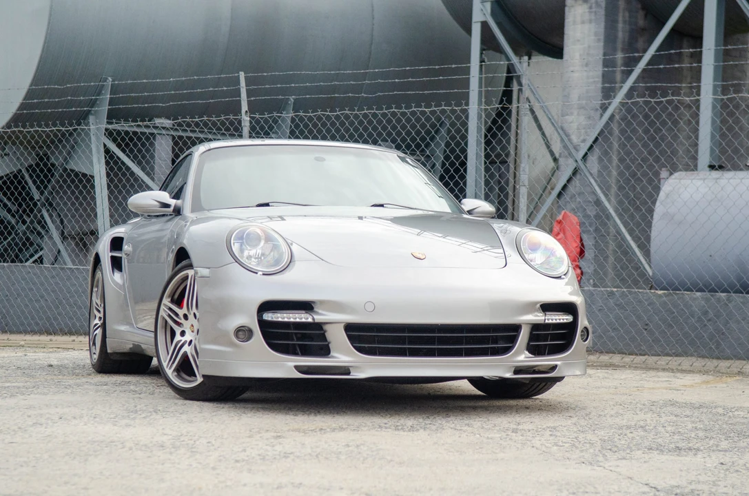 2007 Porsche 997 Turbo - Image 15 of 31