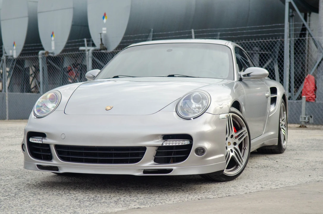 2007 Porsche 997 Turbo - Image 10 of 31