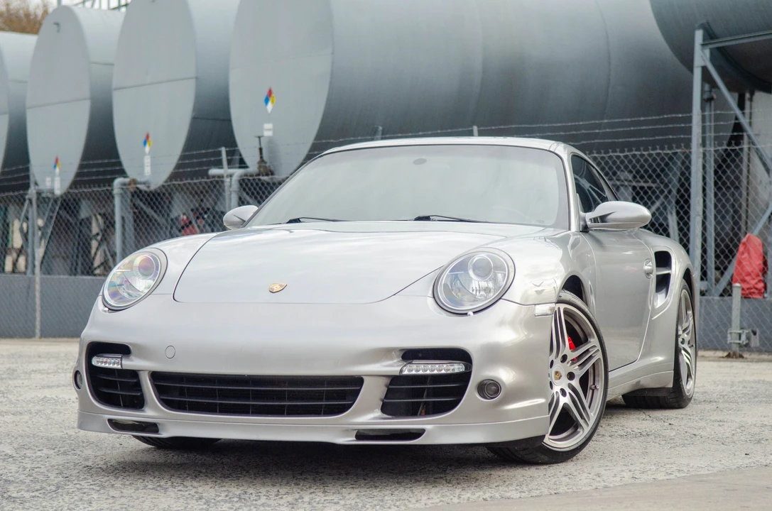 2007 Porsche 997 Turbo - Image 12 of 31