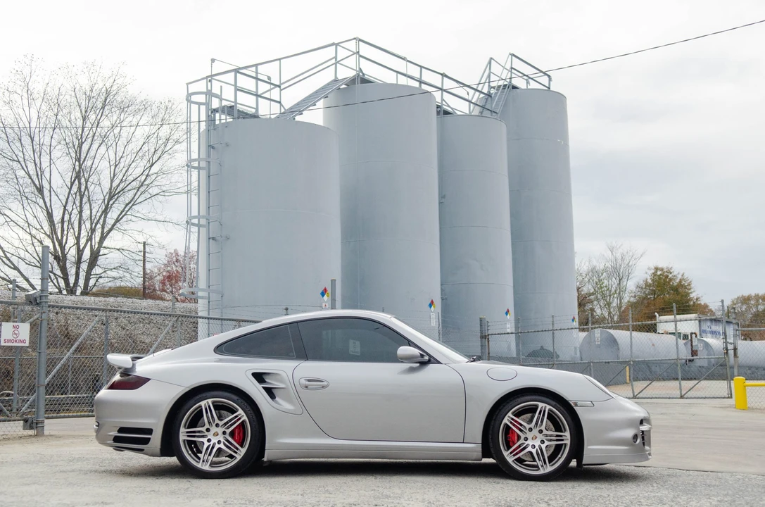 2007 Porsche 997 Turbo - Image 29 of 31