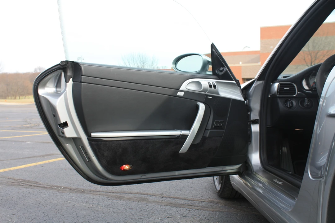 2007 Porsche 997 Turbo - Image 18 of 31