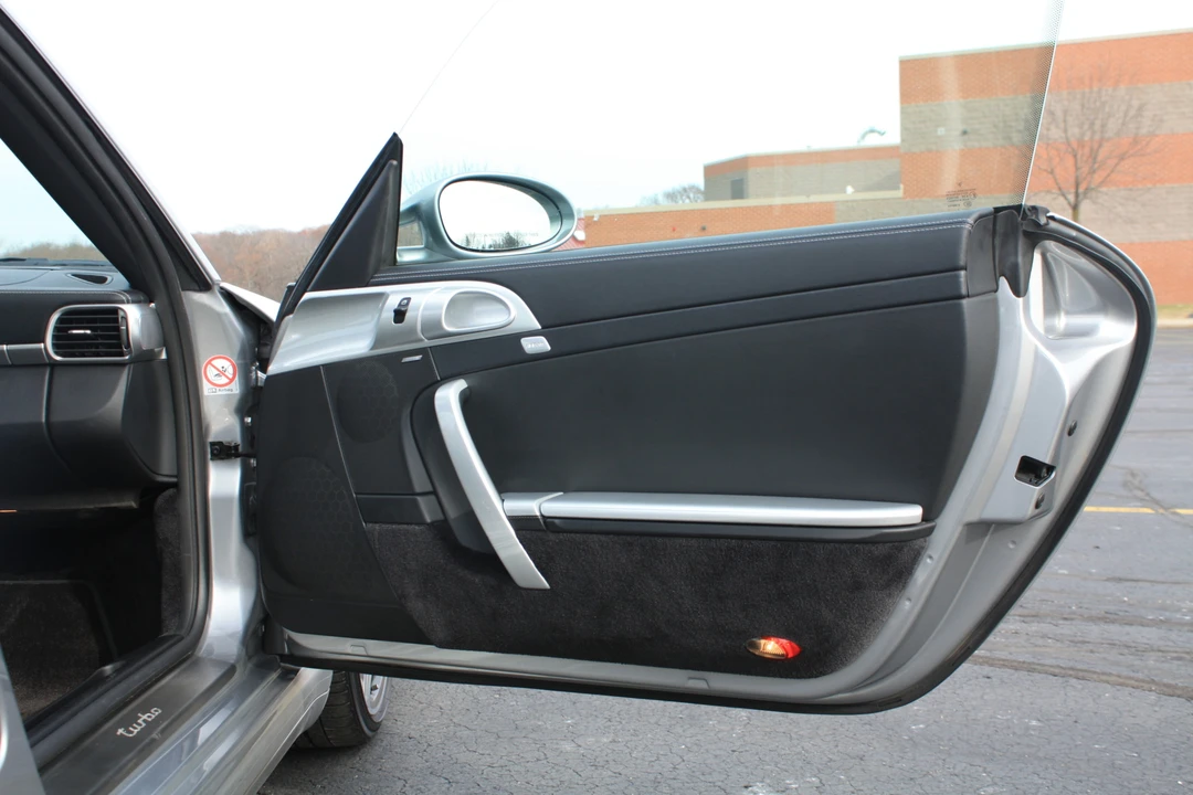 2007 Porsche 997 Turbo - Image 30 of 31