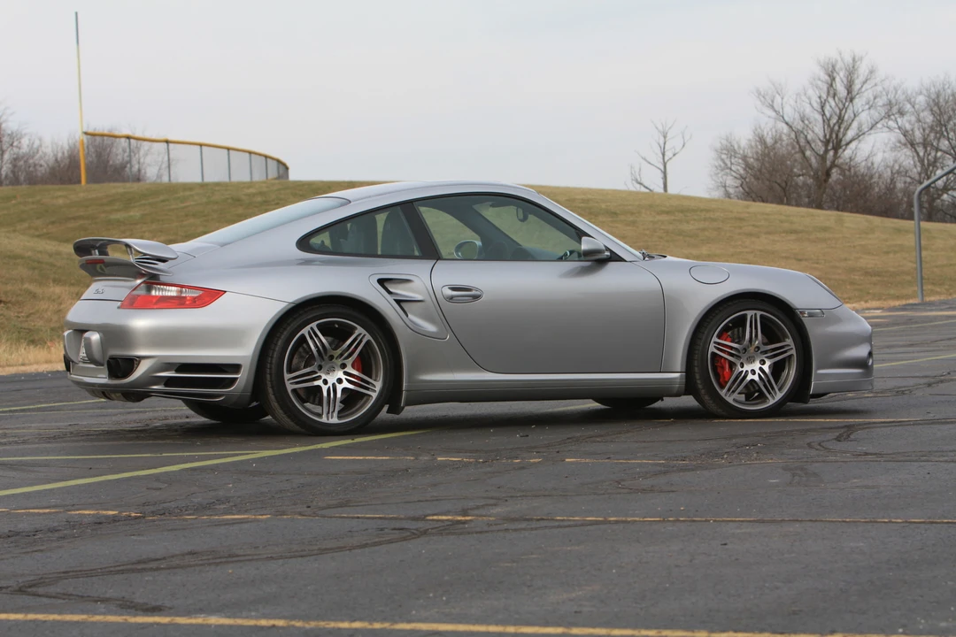 2007 Porsche 997 Turbo - Image 10 of 31