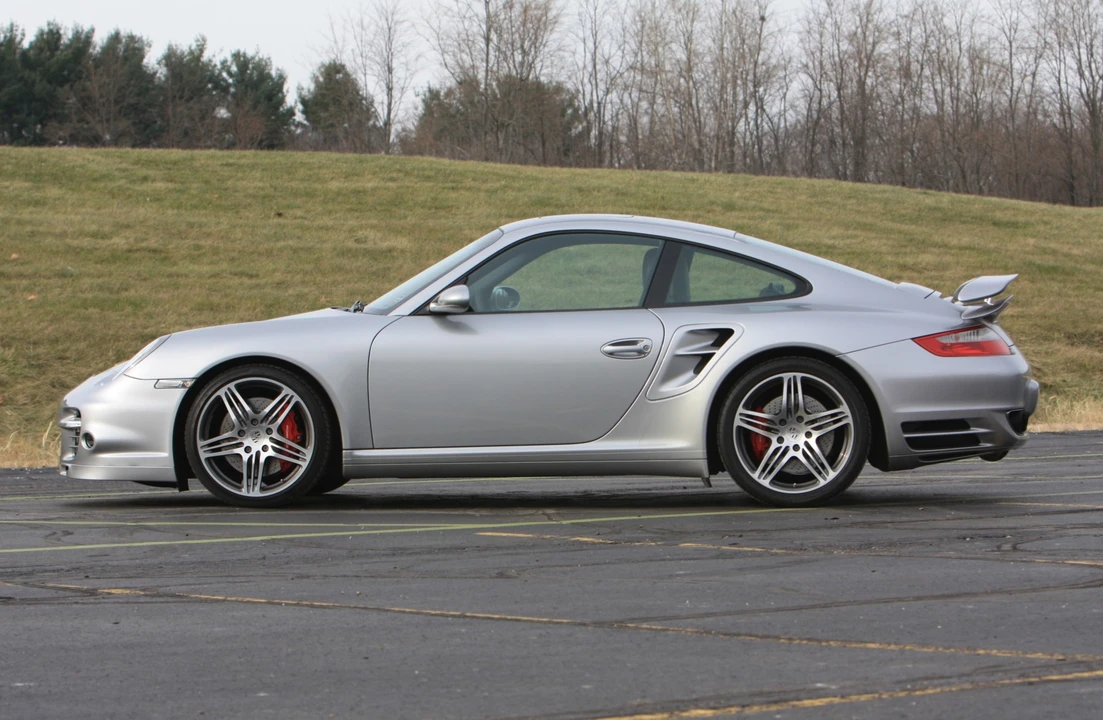 2007 Porsche 997 Turbo - Image 6 of 31
