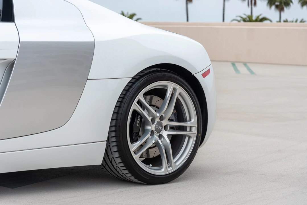 2008 Audi 42 R8 - Image 31 of 31