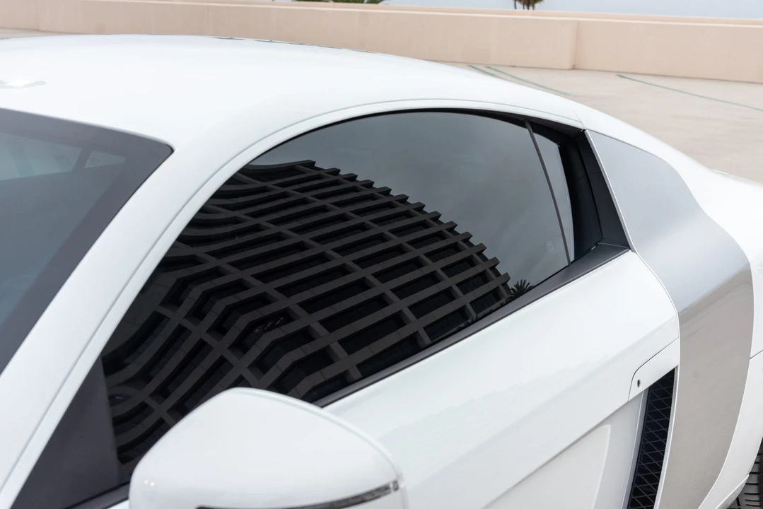2008 Audi 42 R8 - Image 26 of 31