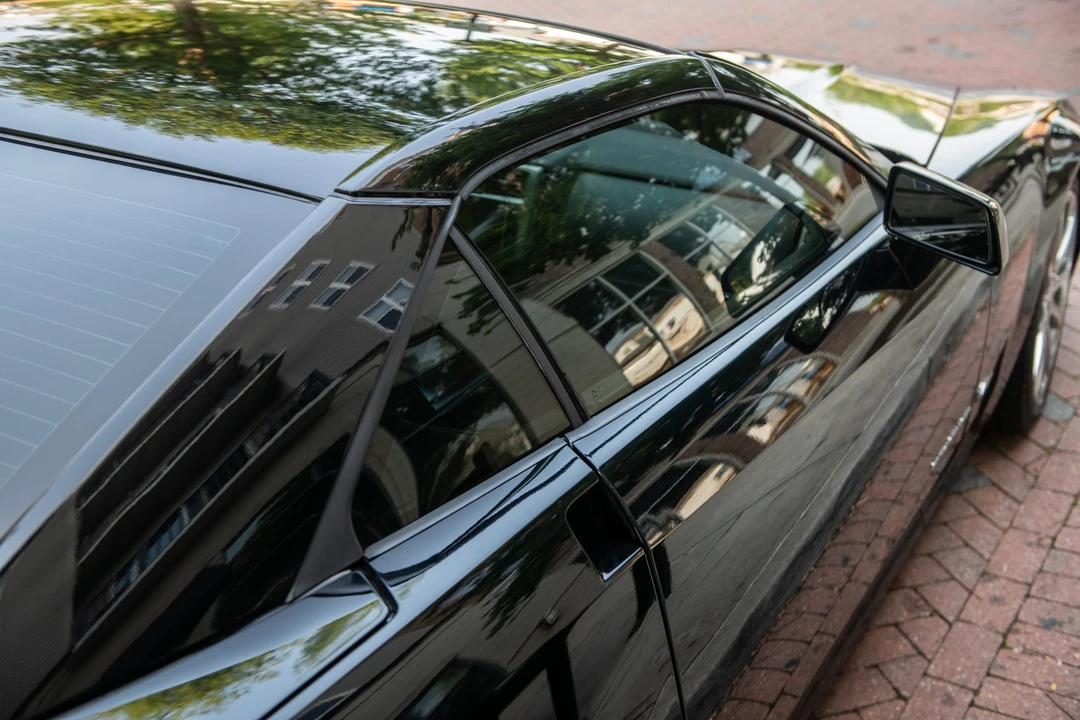 2008 Cadillac XLR-V - Image 19 of 31