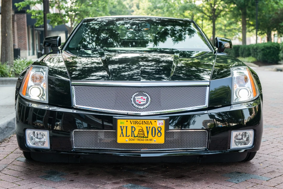 2008 Cadillac XLR-V - Image 11 of 31