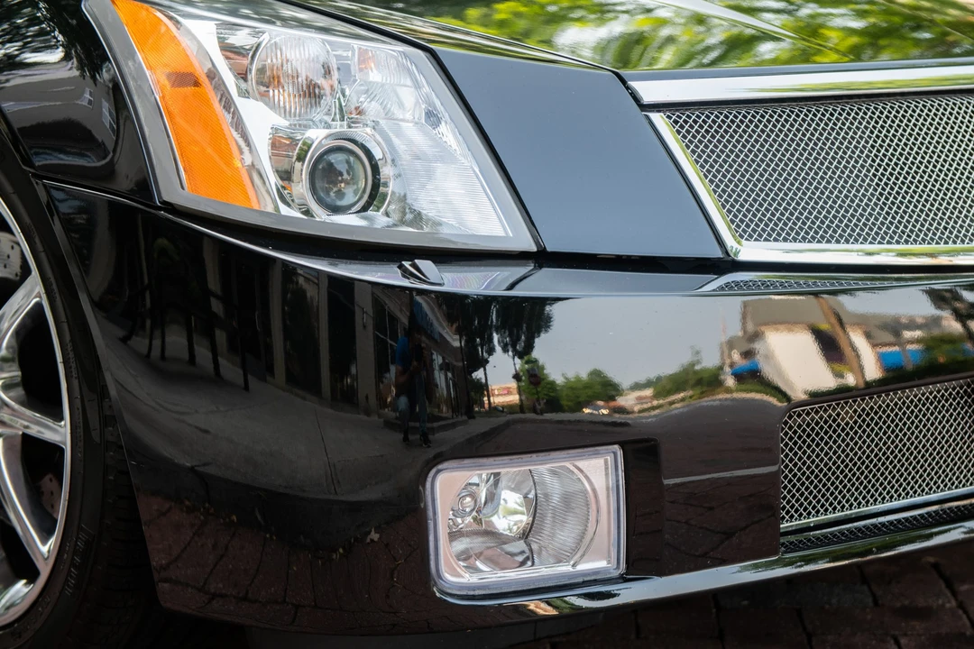 2008 Cadillac XLR-V - Image 28 of 31