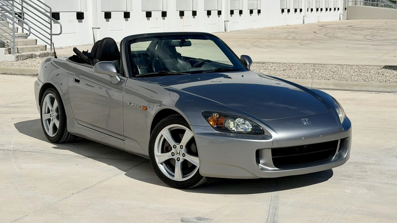 2008 Honda AP2 S2000 - Image 2 of 31