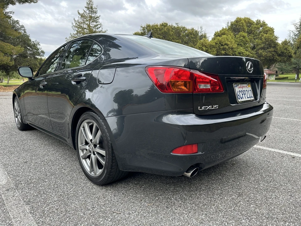 2008 Lexus IS 2nd Gen - Image 10 of 31