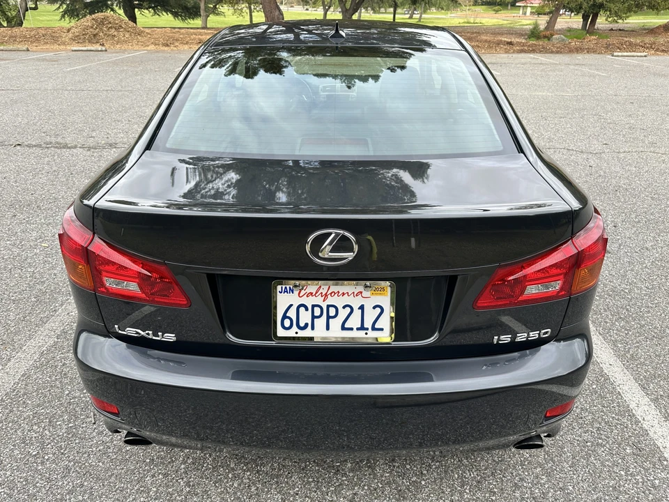 2008 Lexus IS 2nd Gen - Image 13 of 31