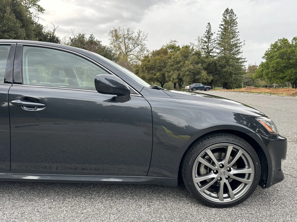 2008 Lexus IS 2nd Gen - Image 29 of 31