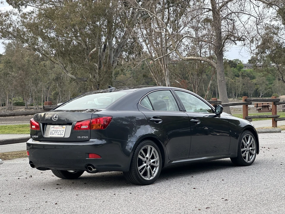 2008 Lexus IS 2nd Gen - Image 15 of 31