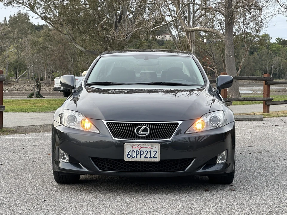 2008 Lexus IS 2nd Gen - Image 4 of 31