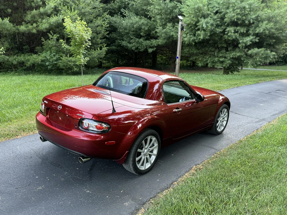 2008 Mazda NC MX-5 Miata - Image 11 of 31