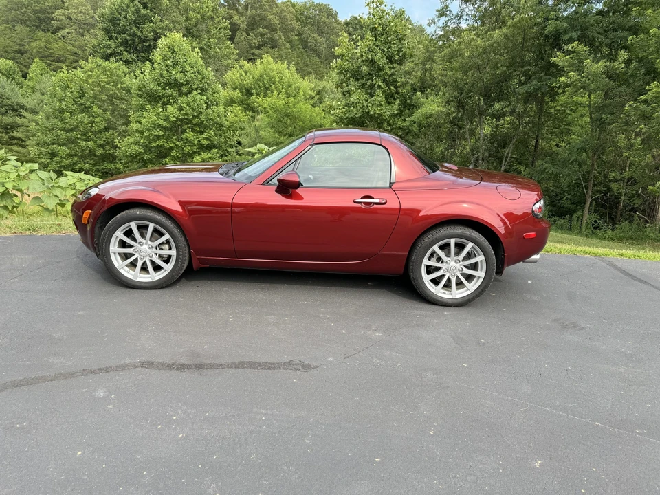 2008 Mazda NC MX-5 Miata - Image 23 of 31