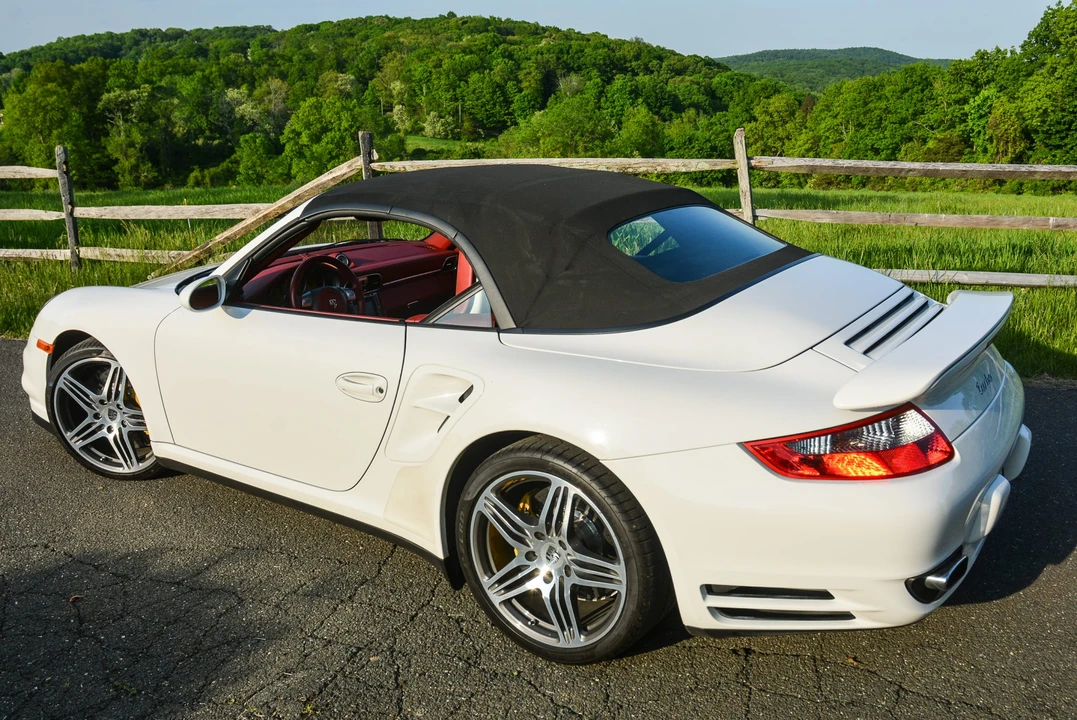 2008 Porsche 997 Turbo - Image 30 of 31