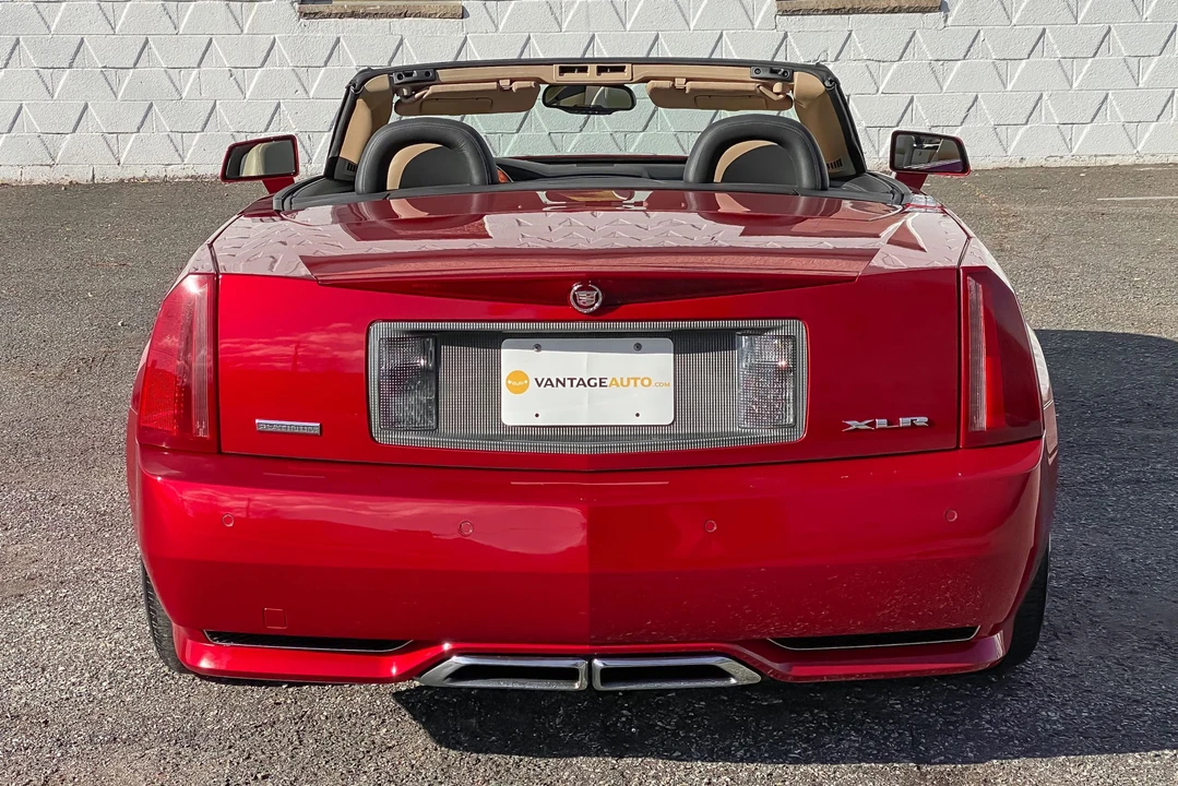 2009 Cadillac XLR - Image 9 of 31