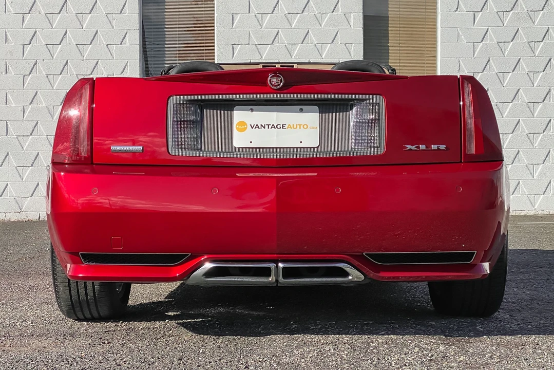2009 Cadillac XLR - Image 10 of 31