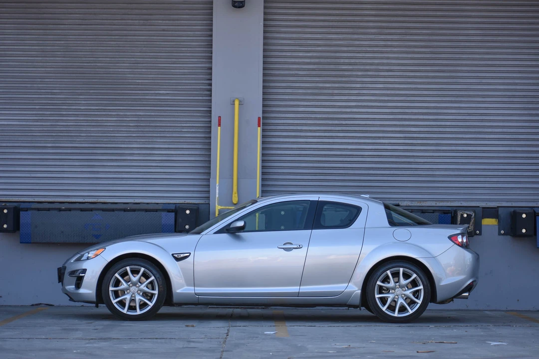 2009 Mazda RX-8 2nd Gen - Image 7 of 31