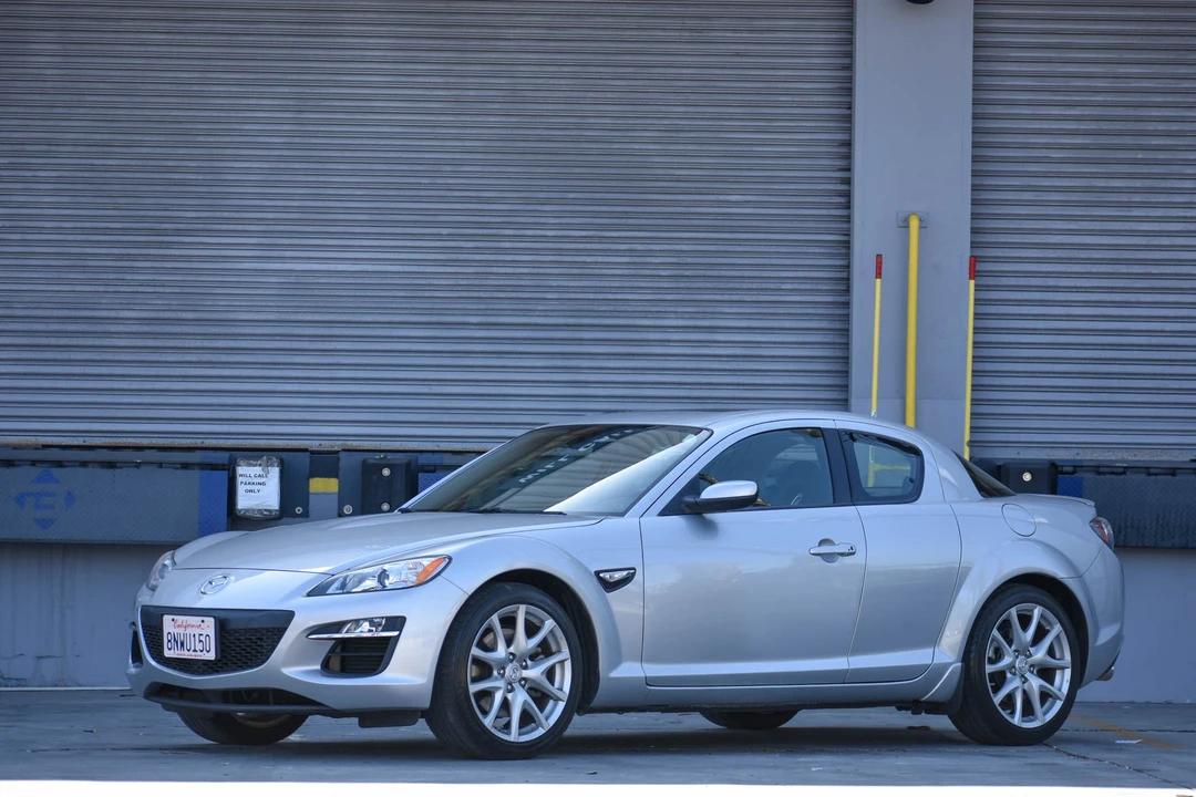 2009 Mazda RX-8 2nd Gen - Image 4 of 31