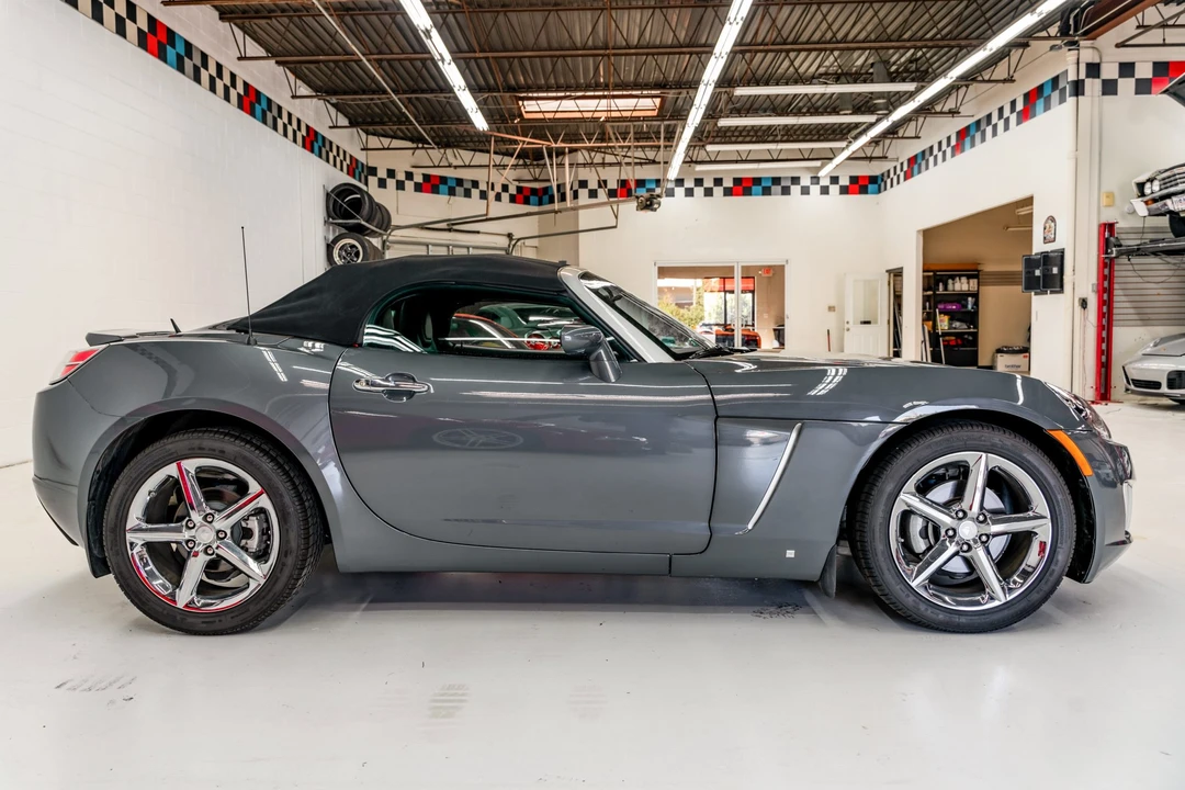 2009 Saturn Sky Red Line - Image 13 of 31