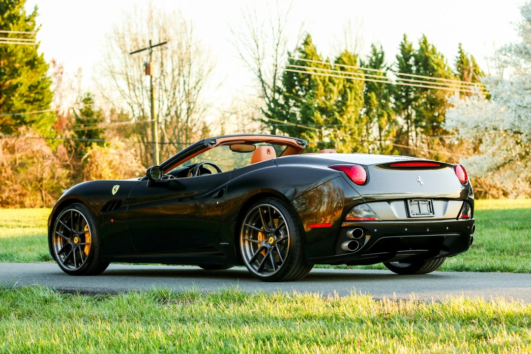 2010 Ferrari California - Image 26 of 31