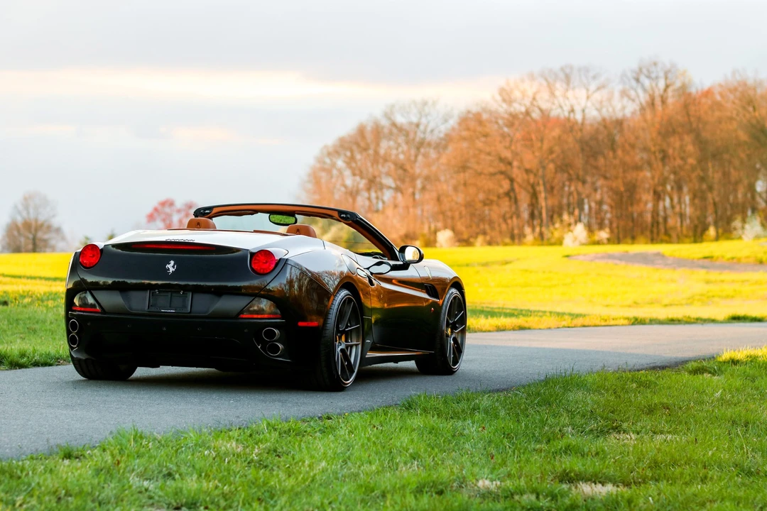 2010 Ferrari California - Image 18 of 31