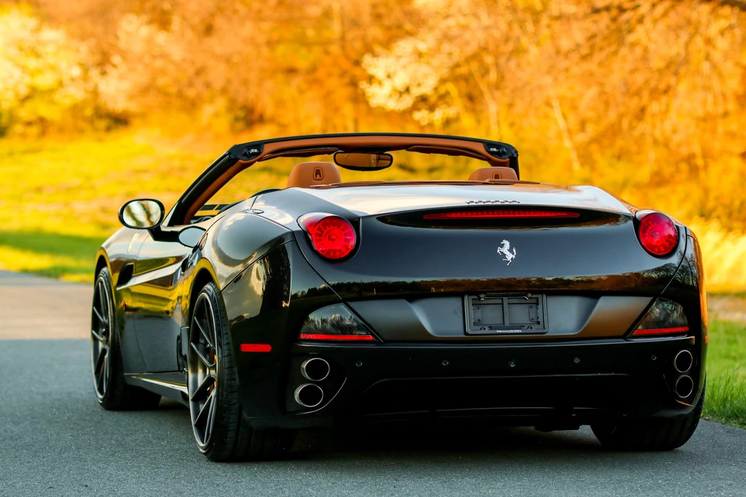 2010 Ferrari California - Image 22 of 31