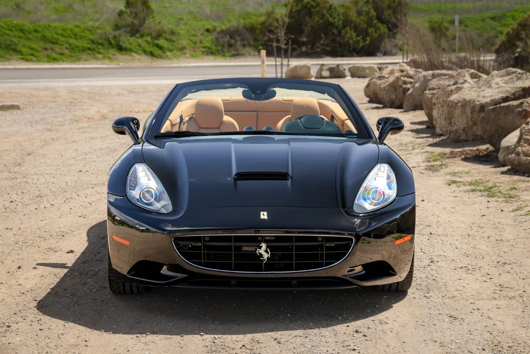 2010 Ferrari California - Image 5 of 31
