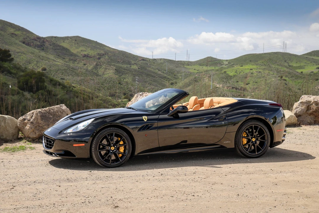 2010 Ferrari California - Image 2 of 31