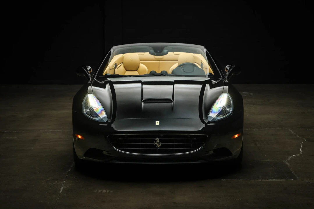 2010 Ferrari California - Image 25 of 31