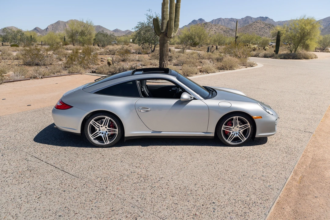 2010 Porsche 997 Targa - Image 20 of 31