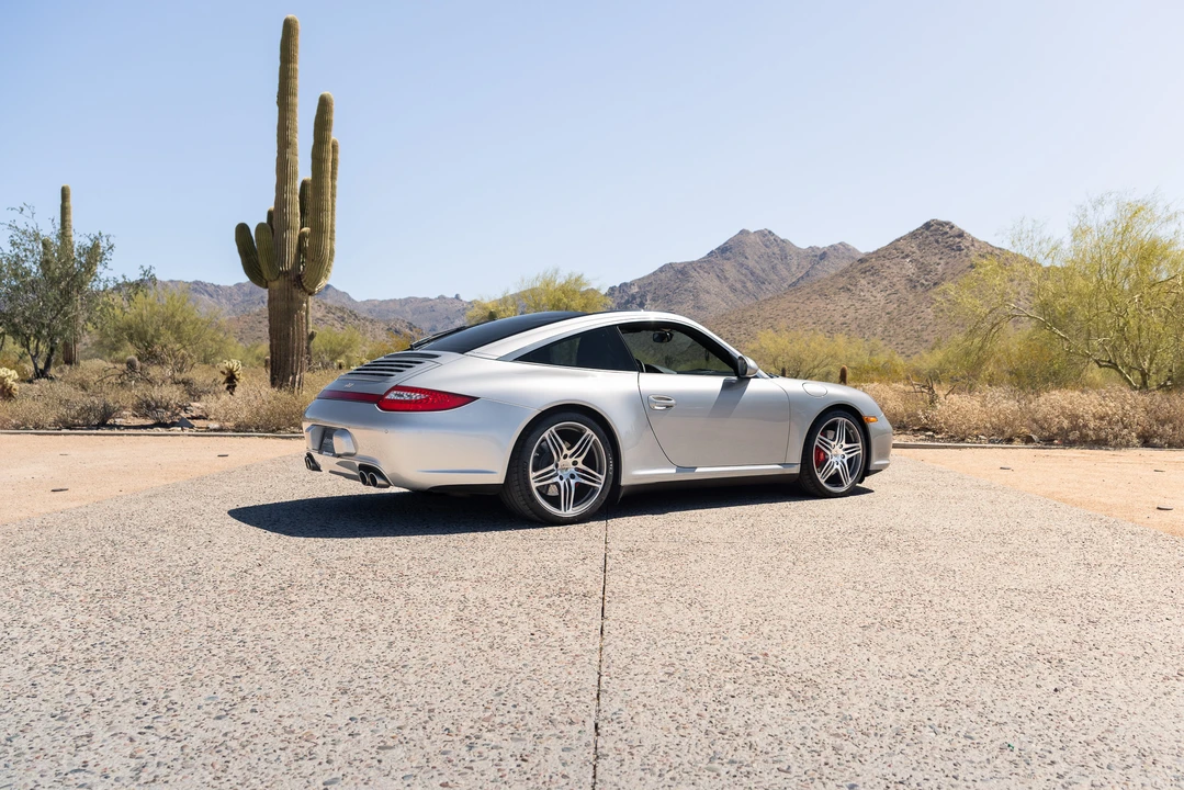 2010 Porsche 997 Targa - Image 19 of 31