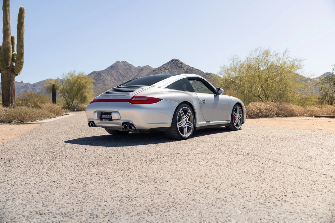 2010 Porsche 997 Targa - Image 17 of 31