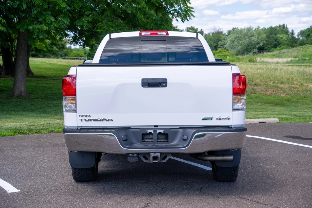2010 Toyota Tundra 2nd Gen - Image 5 of 31