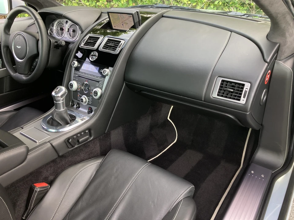 2011 Aston Martin DB9 - Image 22 of 31